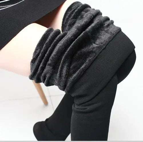 Fleece-lined Thick Pearl Velvet Leggings